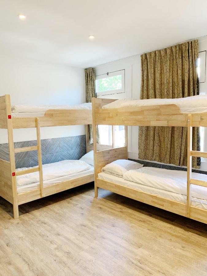 Hostel The Globe Амстердам Екстер'єр фото